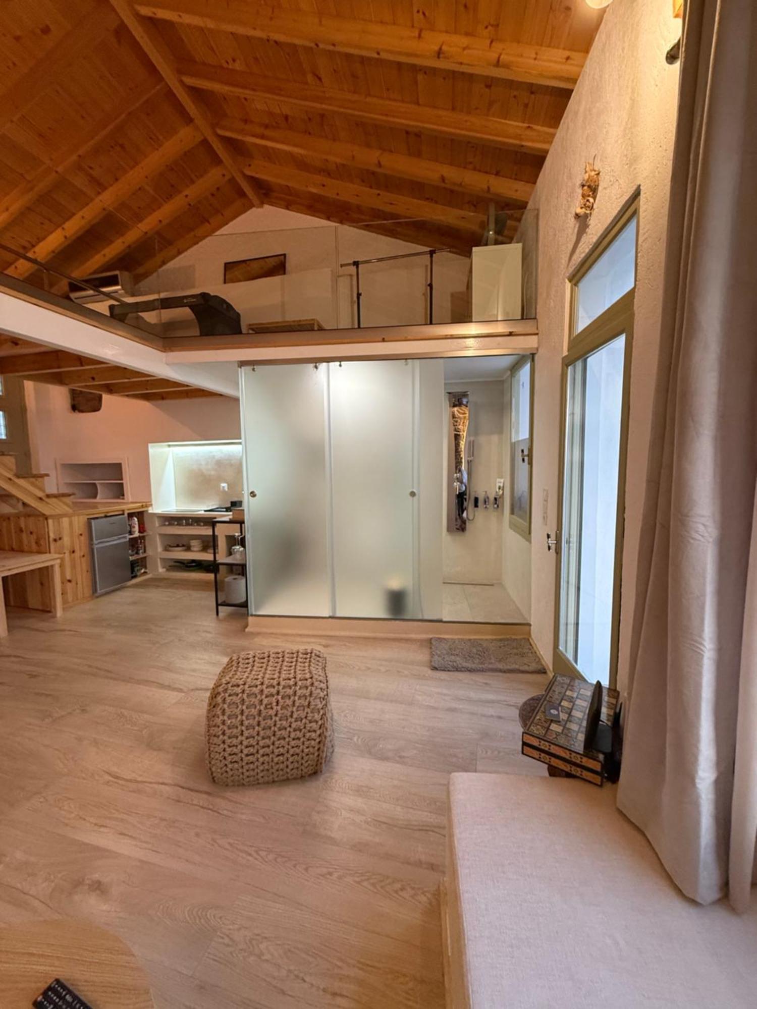Michalelis Loft & Cave Apartment Plomari Bagian luar foto